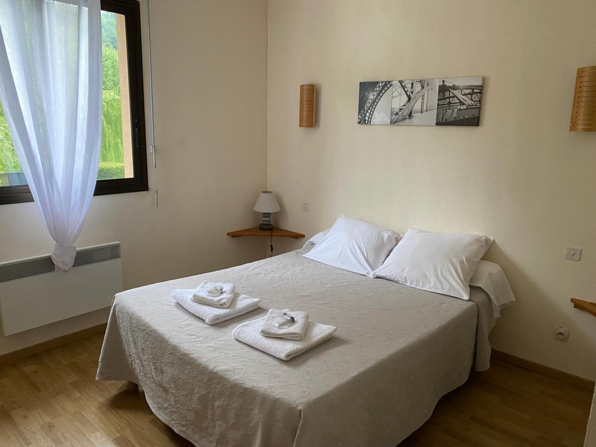 Complexe Les 4 Saisons Hotel Oust Phòng bức ảnh