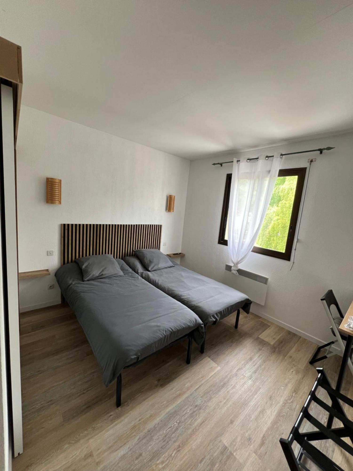 Complexe Les 4 Saisons Hotel Oust Ngoại thất bức ảnh
