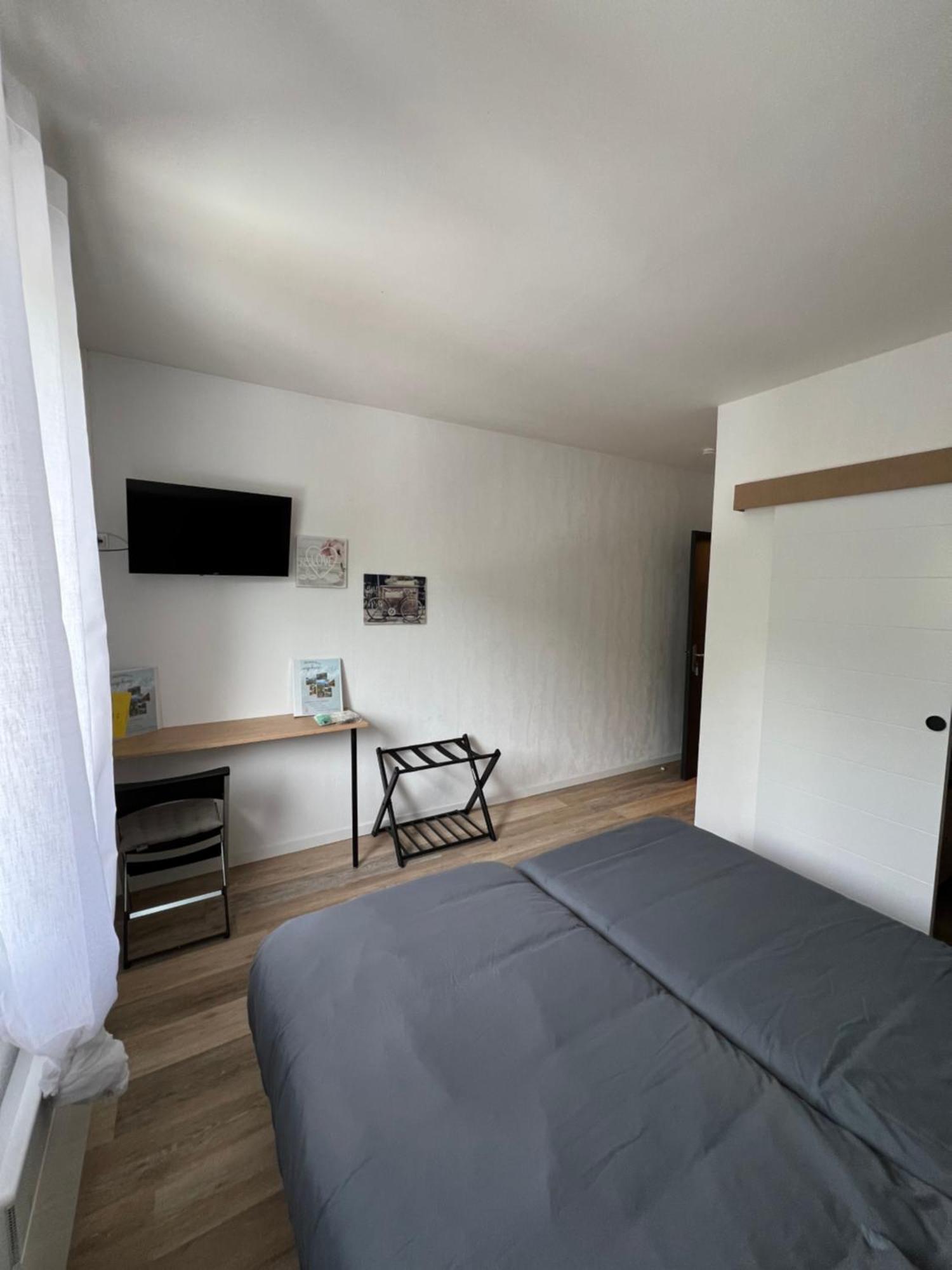 Complexe Les 4 Saisons Hotel Oust Ngoại thất bức ảnh